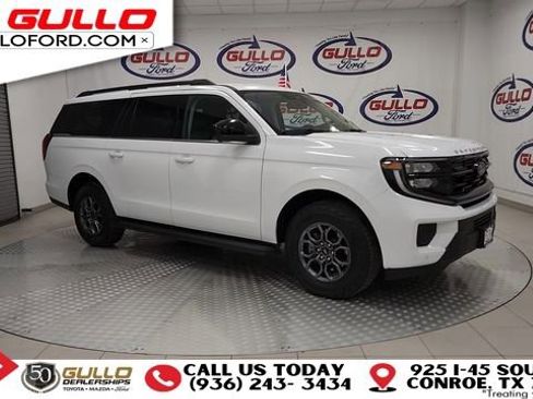 Used 2025 Ford Expedition Max Active image 2