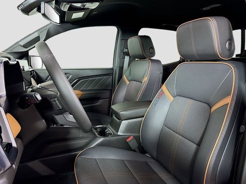 New 2026 GMC Canyon AT4 AWD/4WD image 20