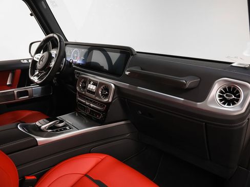 Used 2023 Mercedes-Benz G 63 AMG 4MATIC image 23