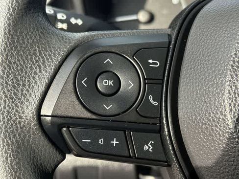 Used 2024 Toyota Corolla LE FWD image 21