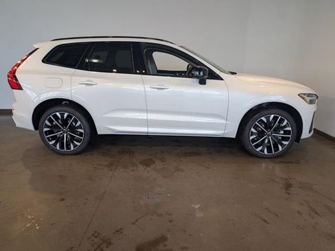 New 2026 Volvo XC60 T8 Ultra w/ Protection Package Premier AWD/4WD image 6