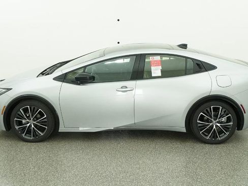 New 2026 Toyota Prius Limited image 9