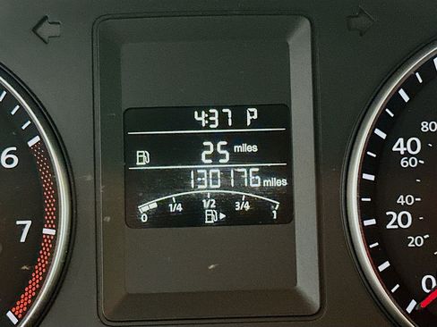 Used 2014 Volkswagen Jetta SE image 18