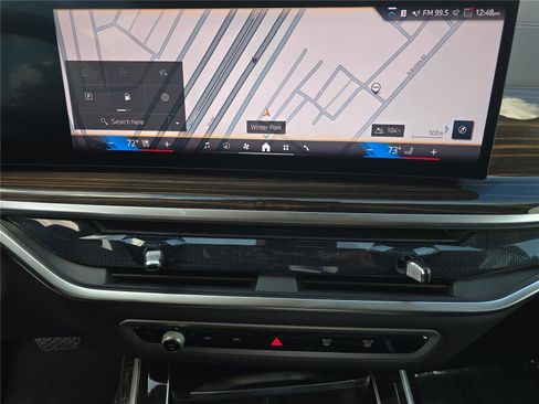 Used 2025 BMW X7 xDrive40i AWD/4WD image 19