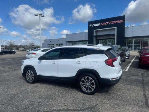 Used 2019 GMC Terrain SLT w/ Preferred Package FWD image 6