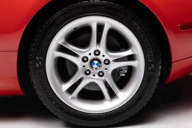 Used 2001 BMW Z8 RWD image 58