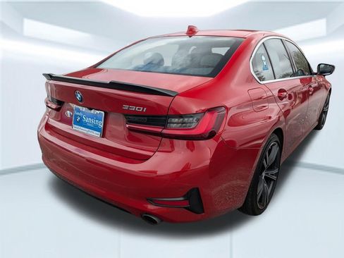 Used 2022 BMW 330i Sedan w/ Driving Assistance Package image 3