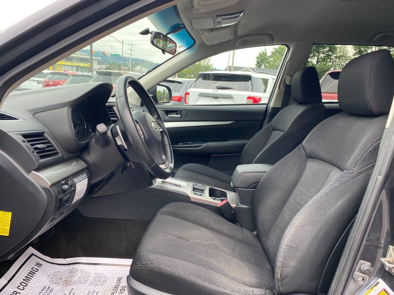 Used 2012 Subaru Outback 2.5i Premium AWD/4WD image 9
