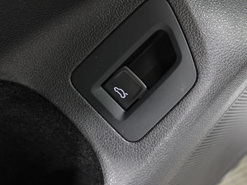 Used 2023 Volkswagen Arteon SEL image 8