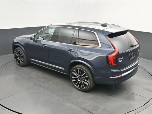 New 2026 Volvo XC90 B6 Plus w/ Protection Package Premier AWD/4WD image 24