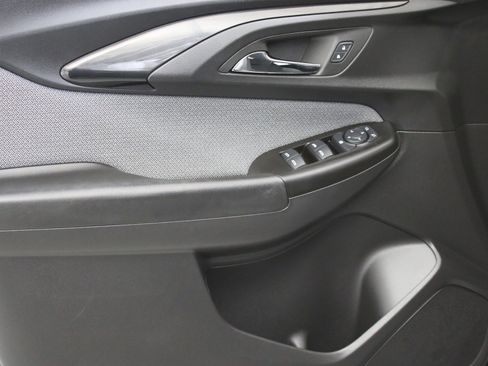 Certified 2023 Chevrolet TrailBlazer LT FWD image 22
