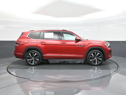 Used 2024 Volkswagen Atlas SEL Premium R-Line AWD/4WD image 8