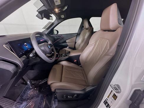 Used 2025 BMW X3 xDrive30i image 12