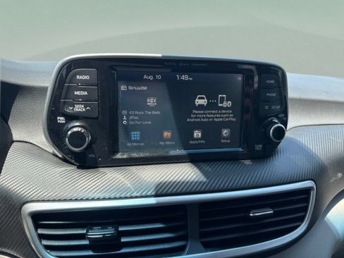 Used 2021 Hyundai Tucson Sport FWD image 11