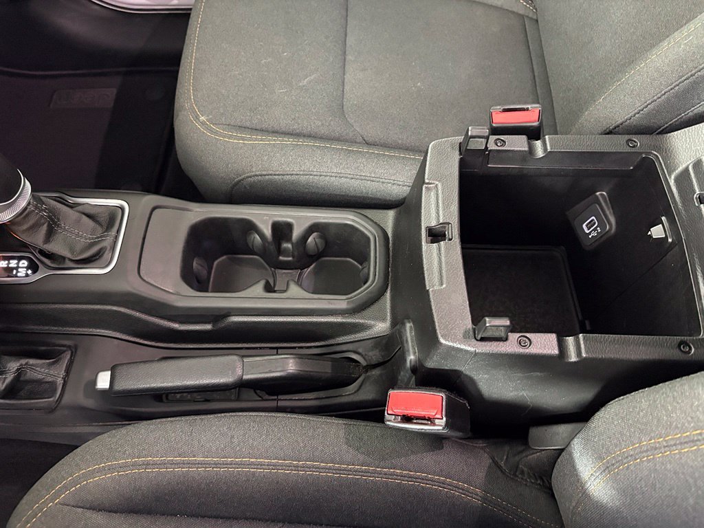 Used 2025 Jeep Wrangler Unlimited Sport AWD/4WD image 30