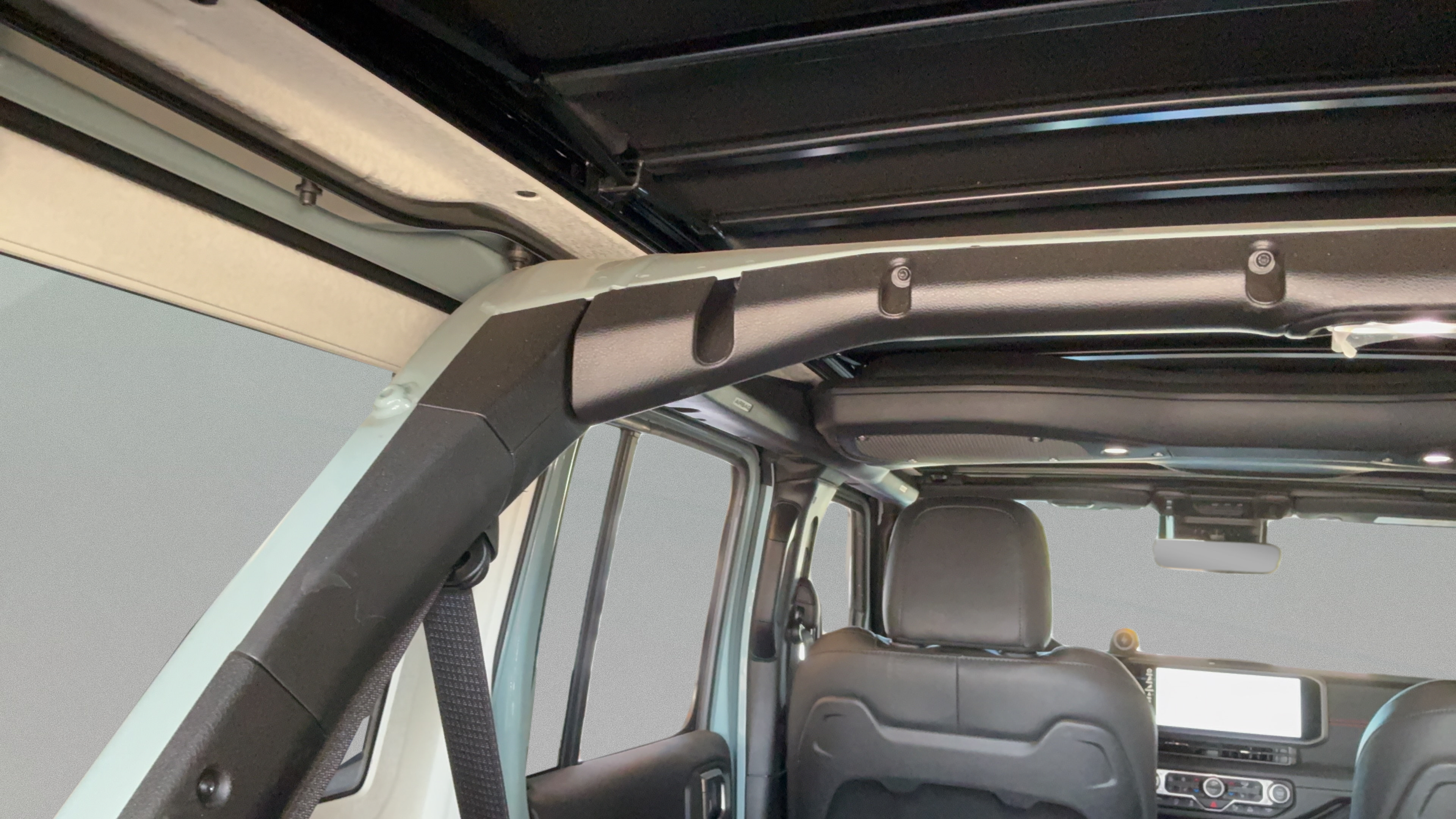 Used 2024 Jeep Wrangler Unlimited Rubicon AWD/4WD image 39