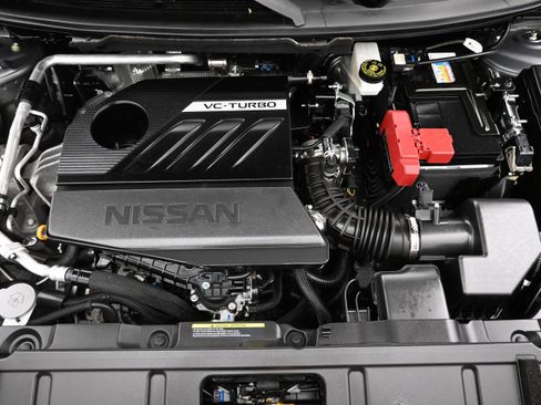 Used 2023 Nissan Rogue SV AWD/4WD image 28