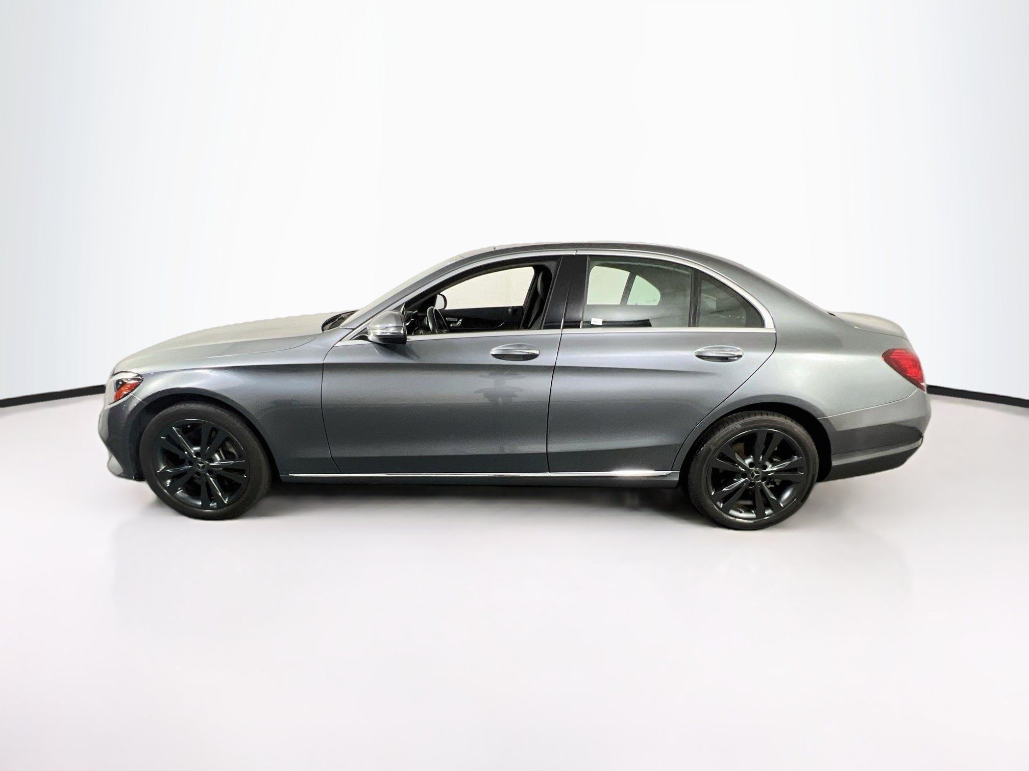 Used 2019 Mercedes-Benz C 300 4MATIC Sedan image 8