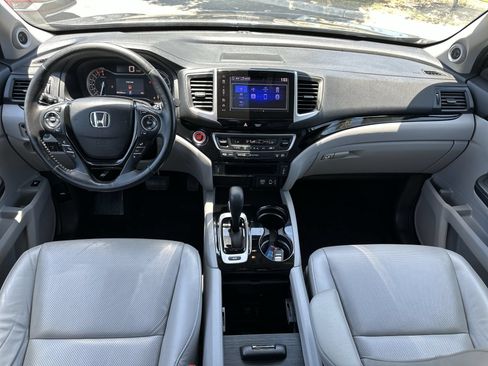 Used 2019 Honda Ridgeline RTL-E image 14