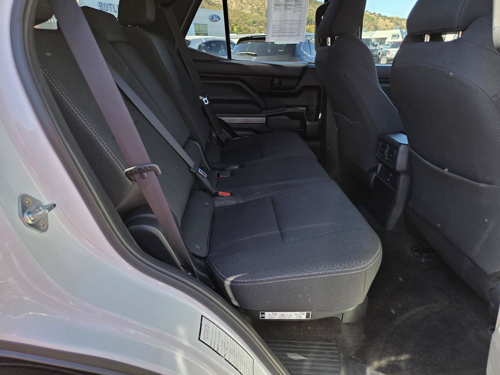 Used 2025 Toyota 4Runner SR5 AWD/4WD image 18