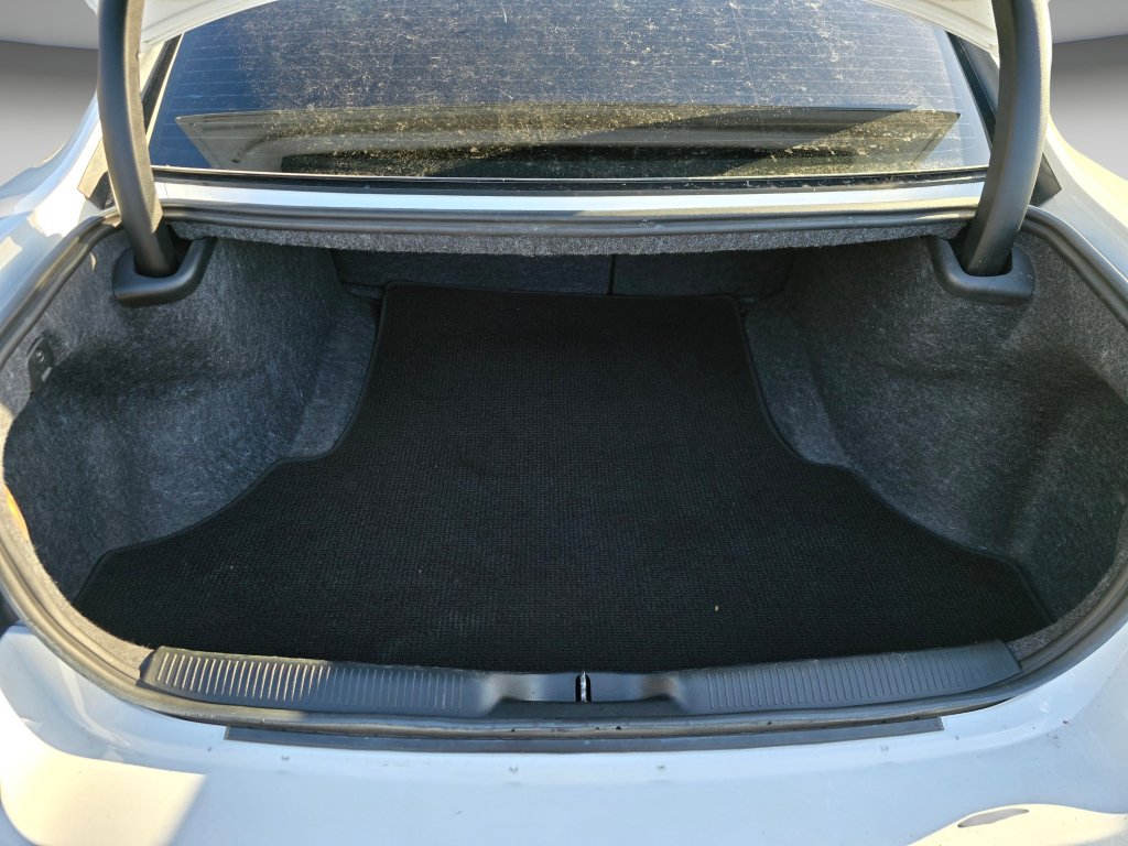 Used 2023 Dodge Charger SXT w/ Cold Weather Package RWD image 18