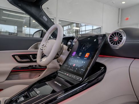 New 2026 Mercedes-Benz SL 43 AMG image 18