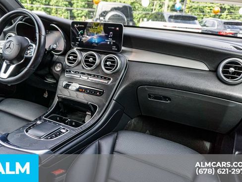 Used 2022 Mercedes-Benz GLC 300 image 24