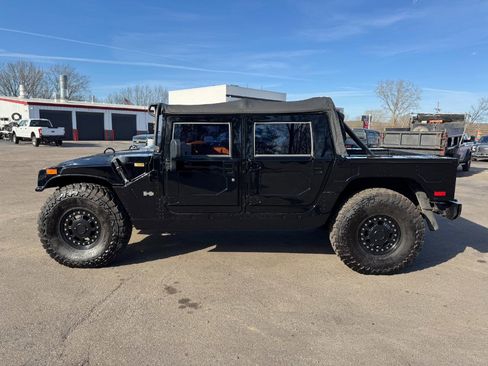 Used 2002 HUMMER H1 4-Door Open Top image 2