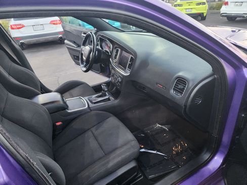 Used 2018 Dodge Charger R/T Scat Pack image 13