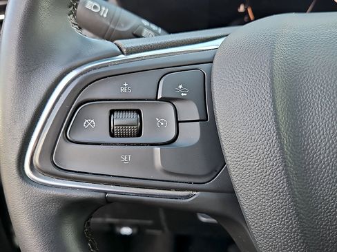 Used 2024 Buick Encore GX Sport Touring AWD/4WD image 17