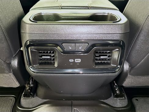 Used 2024 GMC Sierra 2500 AT4 w/ AT4 Premium Plus Package image 25