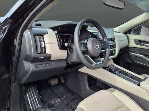 Used 2022 Nissan Pathfinder SL w/ SL Premium Package image 59