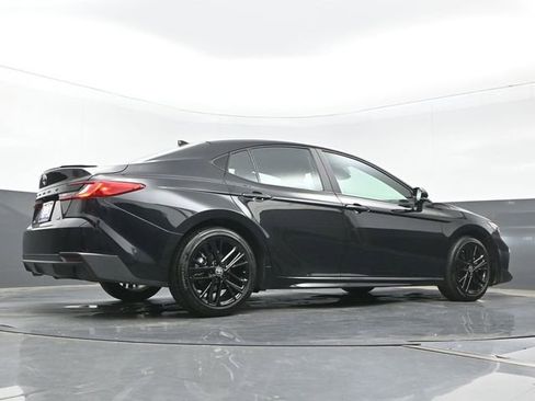 Used 2026 Toyota Camry SE w/ Multimedia Upgrade Package FWD image 24