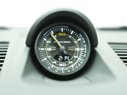 Used 2026 Porsche 911 GT3 RWD image 40