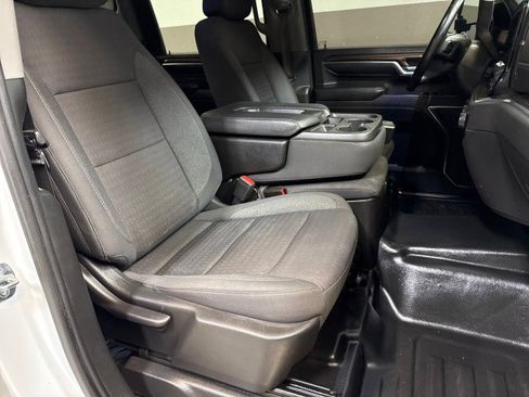 Used 2024 Chevrolet Silverado 2500 LT w/ Convenience Package image 57