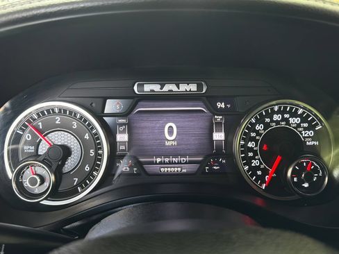 Used 2024 RAM 1500 Laramie RWD image 25
