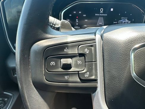 Used 2022 GMC Sierra 1500 SLT AWD/4WD image 16