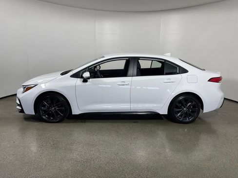 New 2026 Toyota Corolla SE image 6