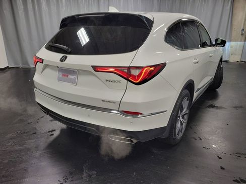 Used 2022 Acura MDX SH-AWD w/ Technology Package image 8
