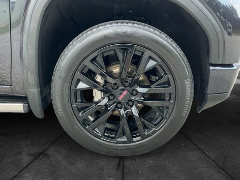 Used 2022 GMC Sierra 1500 Denali AWD/4WD image 15