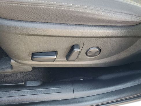 Used 2023 Hyundai Santa Fe SEL image 7