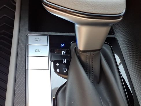 New 2026 Hyundai Elantra SE FWD image 22