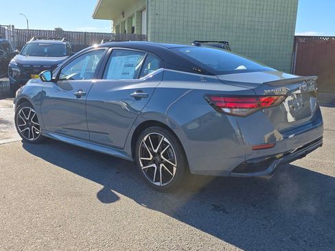 New 2025 Nissan Sentra SR w/ SR Premium Package image 3