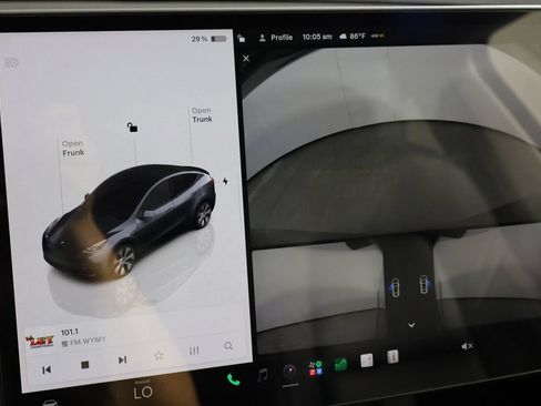 Used 2023 Tesla Model Y Long Range AWD/4WD image 40