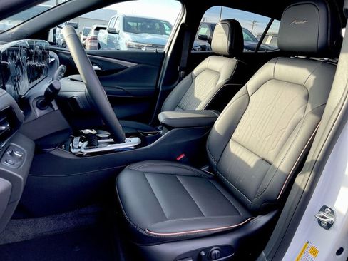 New 2026 Buick Envista Sport Touring FWD image 48