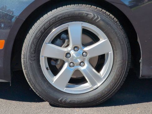 Used 2014 Chevrolet Cruze LT image 24