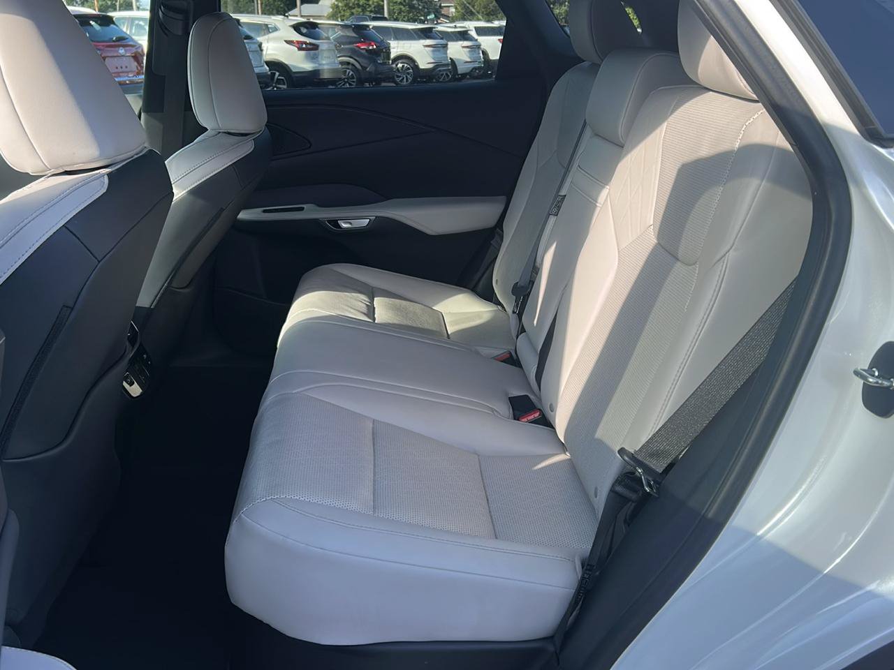 Used 2024 Lexus RX 350 Premium Plus w/ Convenience Package FWD image 12