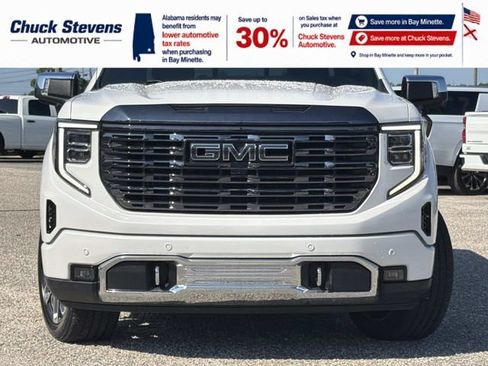 Used 2024 GMC Sierra 1500 Denali Ultimate AWD/4WD image 4