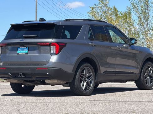 Certified 2025 Ford Explorer ST-Line w/ ST-Line Street Pack AWD/4WD image 2