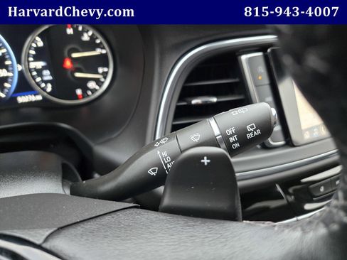 Used 2022 Buick Enclave Avenir w/ Avenir Technology Package image 21